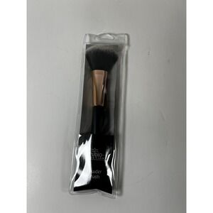 Studio Selection Total Face Brush Synthetic Wood Handle
